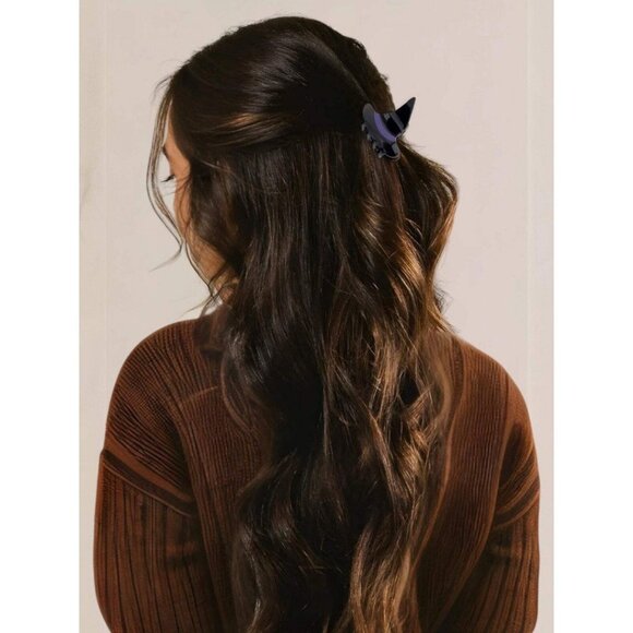 WITCHES HAT ACETATE CLAW CLIP - Picture 2 of 7